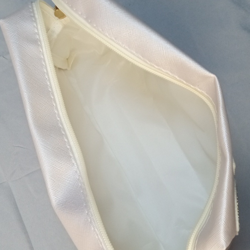 💩 Cream STUFF Cosmetic Bag - Picture 5 of 6